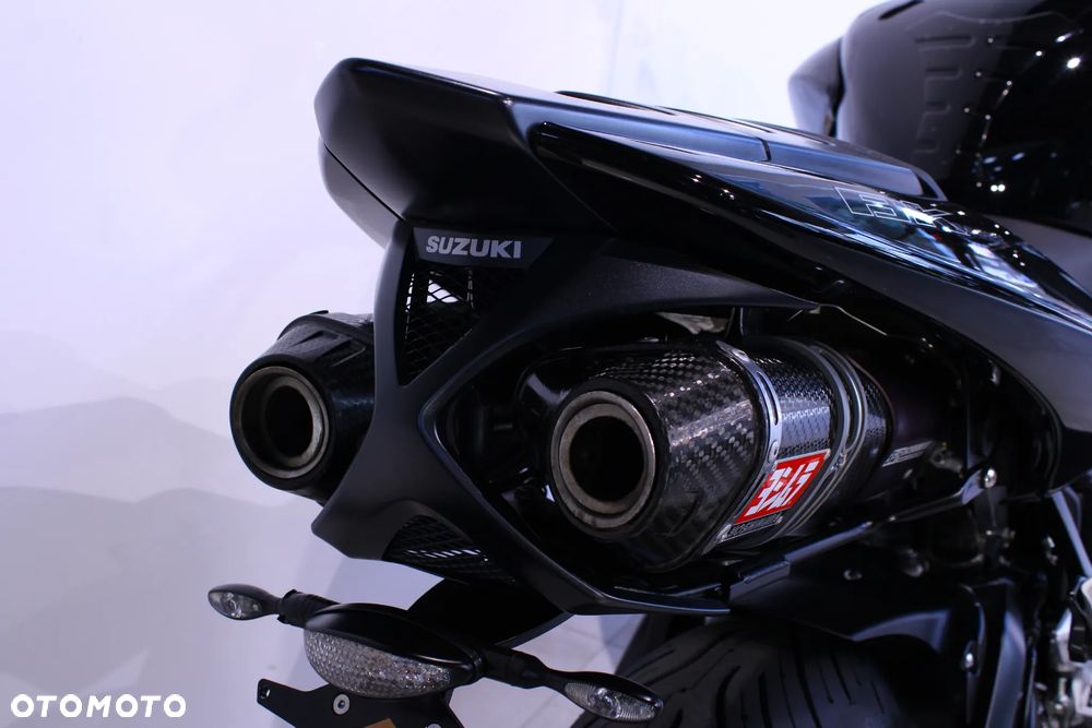 Suzuki GSX - 15