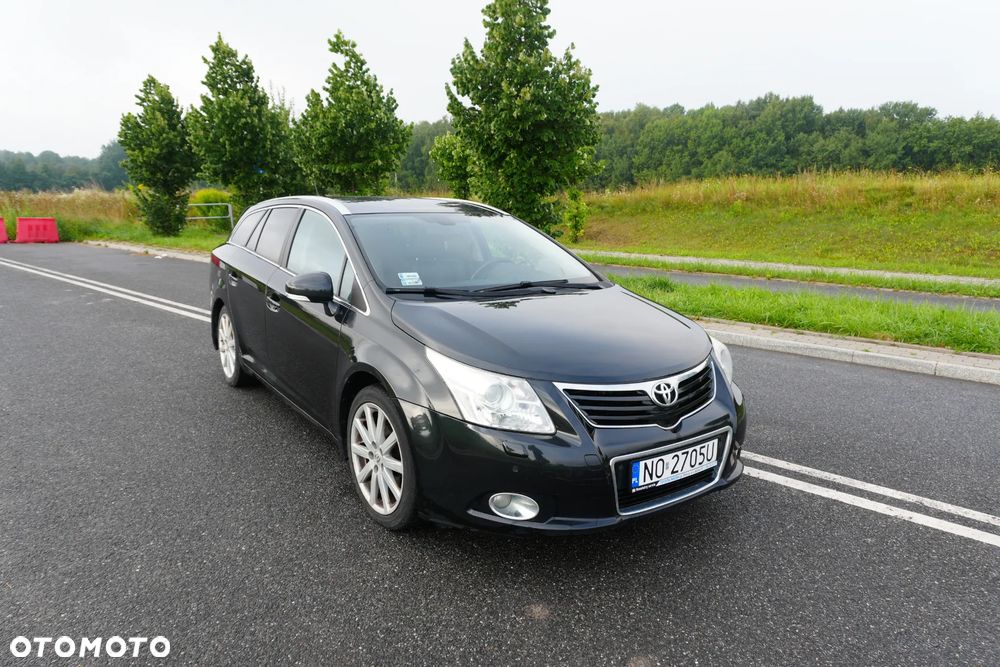 Toyota Avensis 2.0 Prestige MS - 1