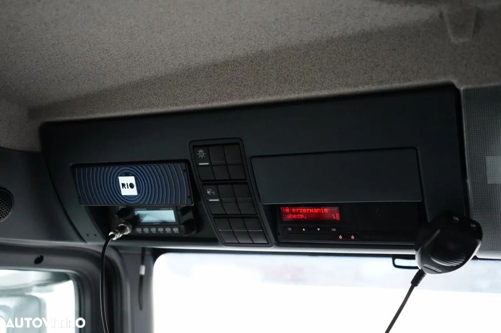 MAN TGS 41.460 / 8X6 / BASCULATOR SPATE / MANUAL / KH-KIPPER / NAVI / ANVELOPE 100% - 33