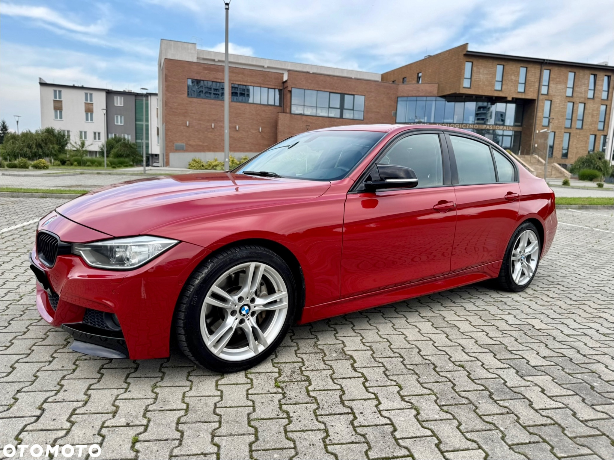 BMW Seria 3 335i xDrive M Sport - 2