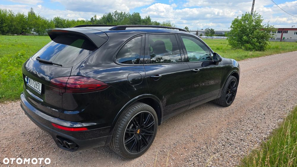 Porsche Cayenne S Platinum Edition - 5