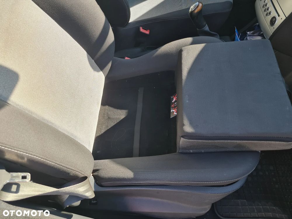 Renault Modus - 20
