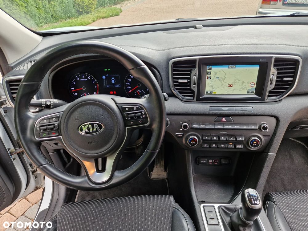 Kia Sportage 1.6 GDI L 2WD - 18