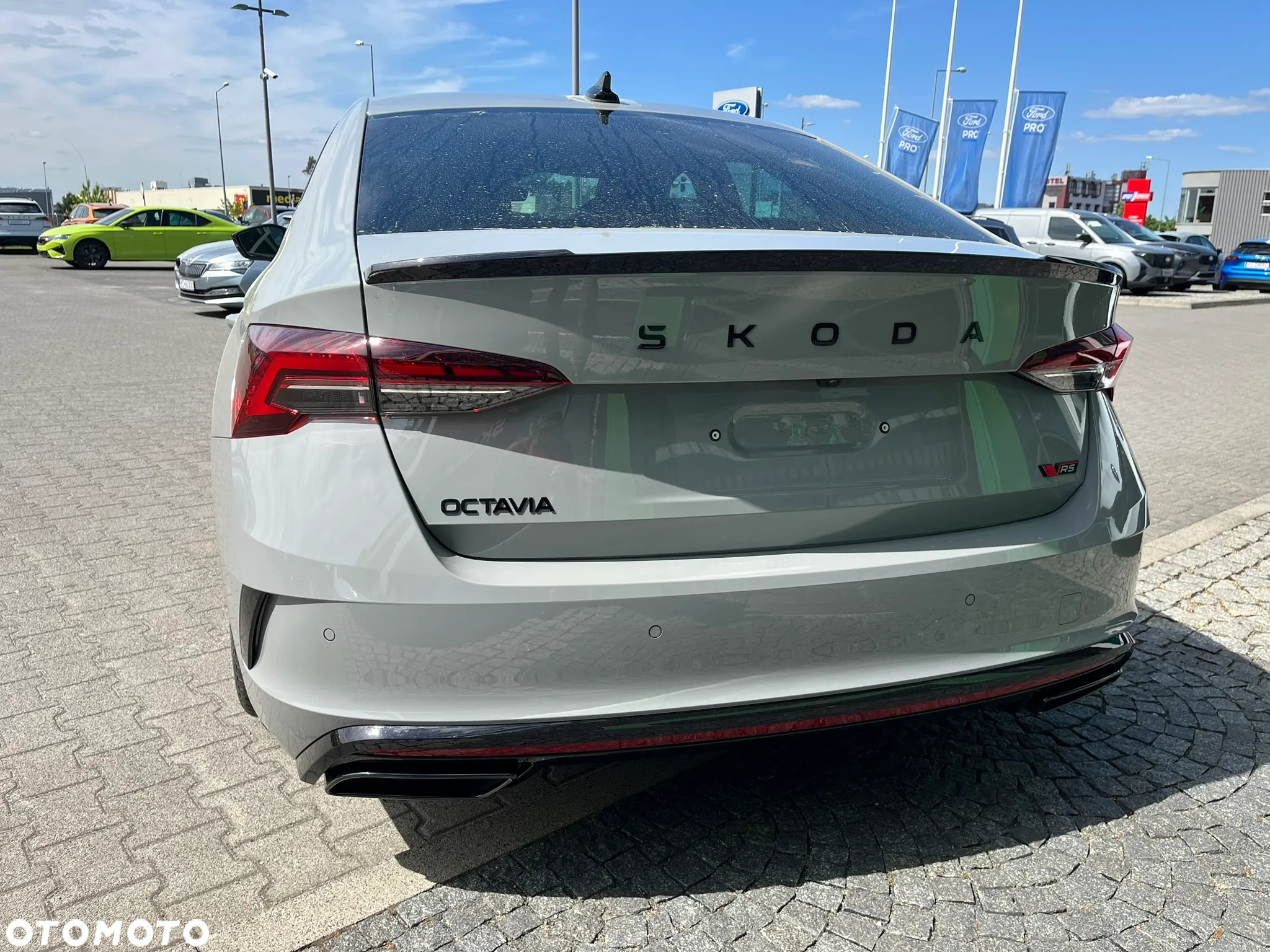 Skoda Octavia 2.0 TSI RS DSG - 4