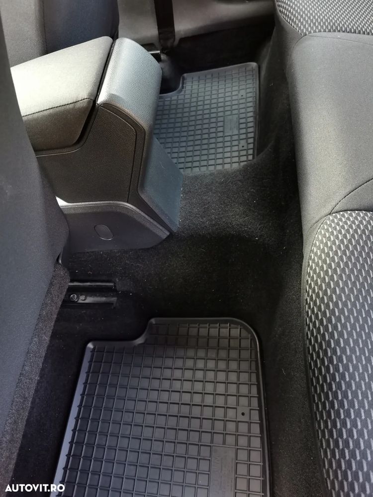 Volkswagen Polo 1.0 Trendline - 31