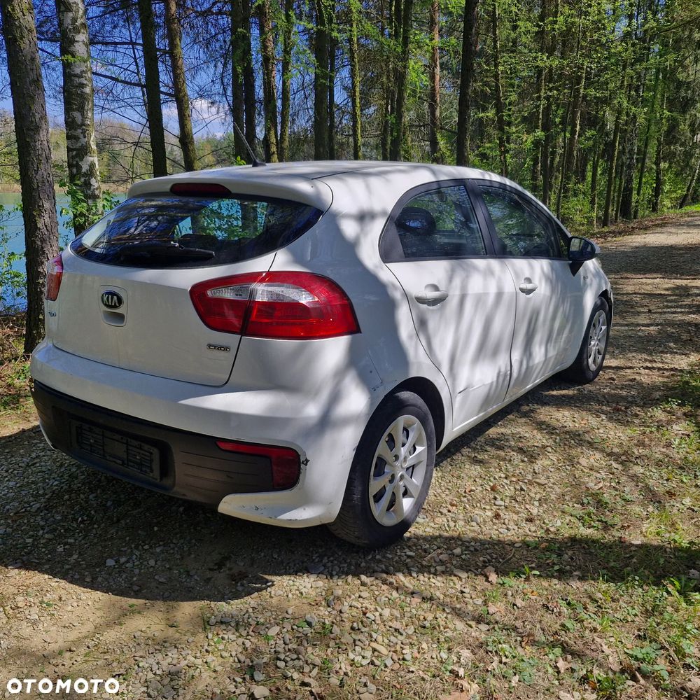 Kia Rio 1.1 CRDI Business Line - 4