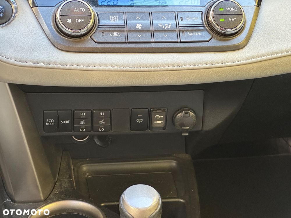 Toyota RAV4 2.0 Premium MS - 12