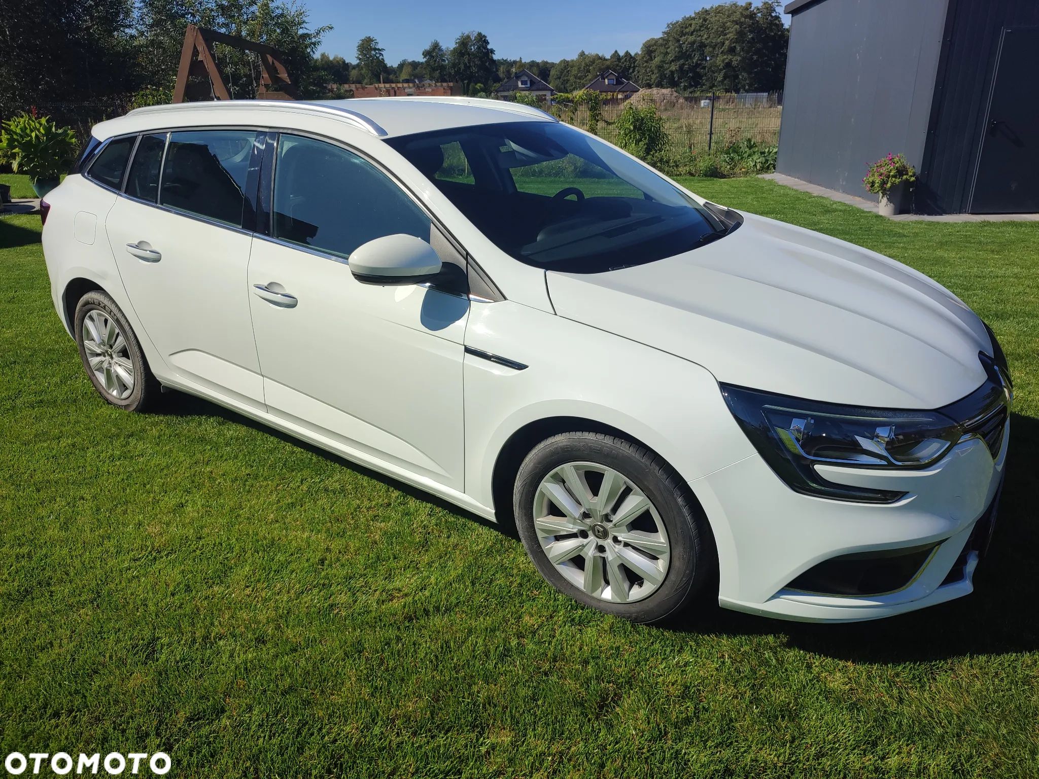 Renault Megane 1.3 TCe FAP Intens - 1