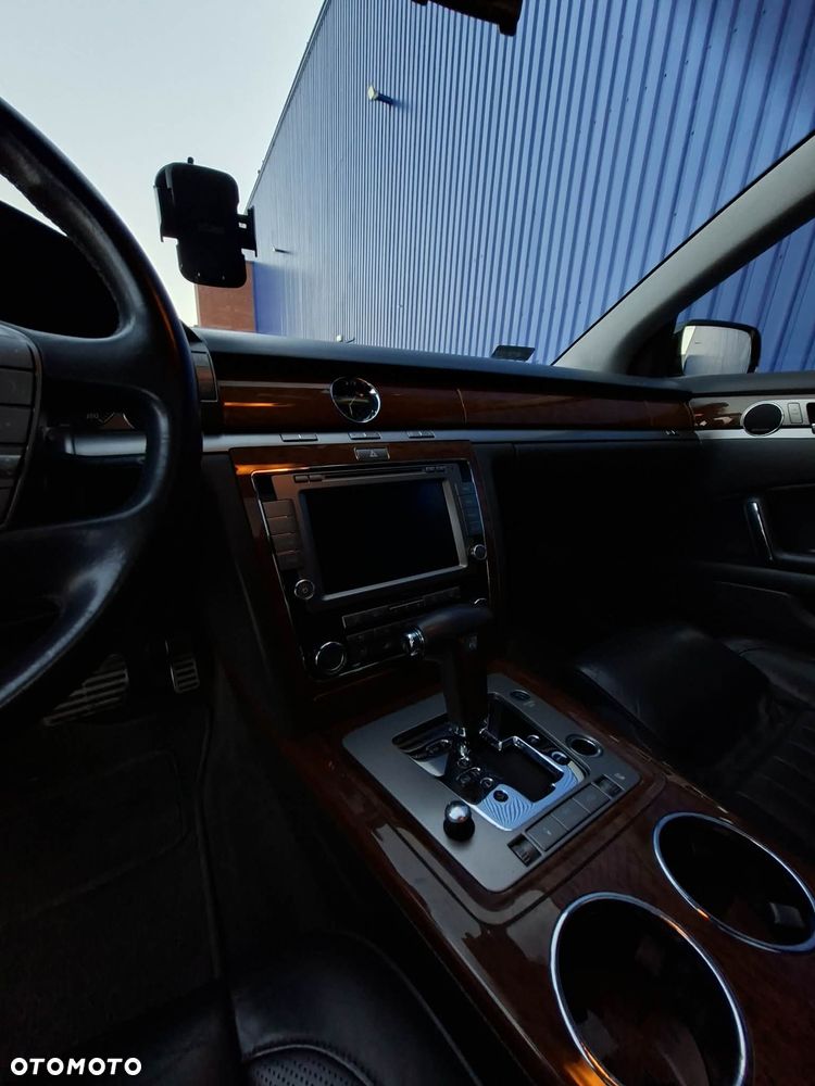 Volkswagen Phaeton 3.0 V6 TDI DPF 4MOTION Automatik (5 Sitzer) - 23