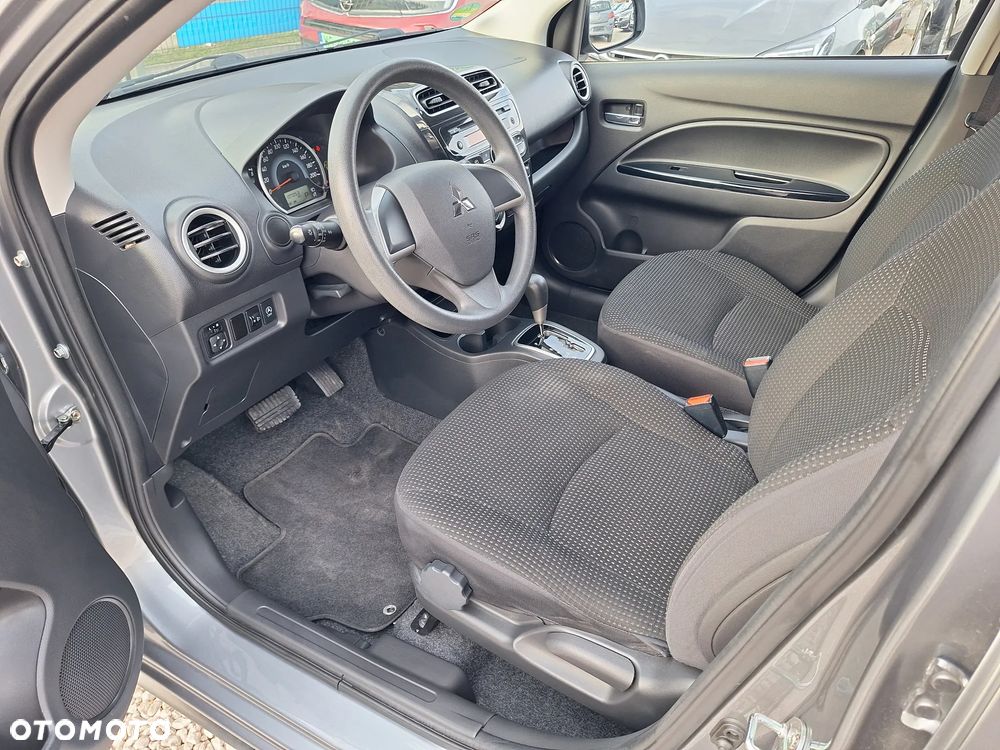 Mitsubishi Space Star 1.2 Clear Tec CVT Edition+ - 16