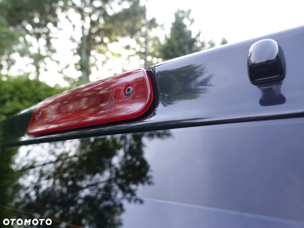 Jeep Grand Cherokee - 38