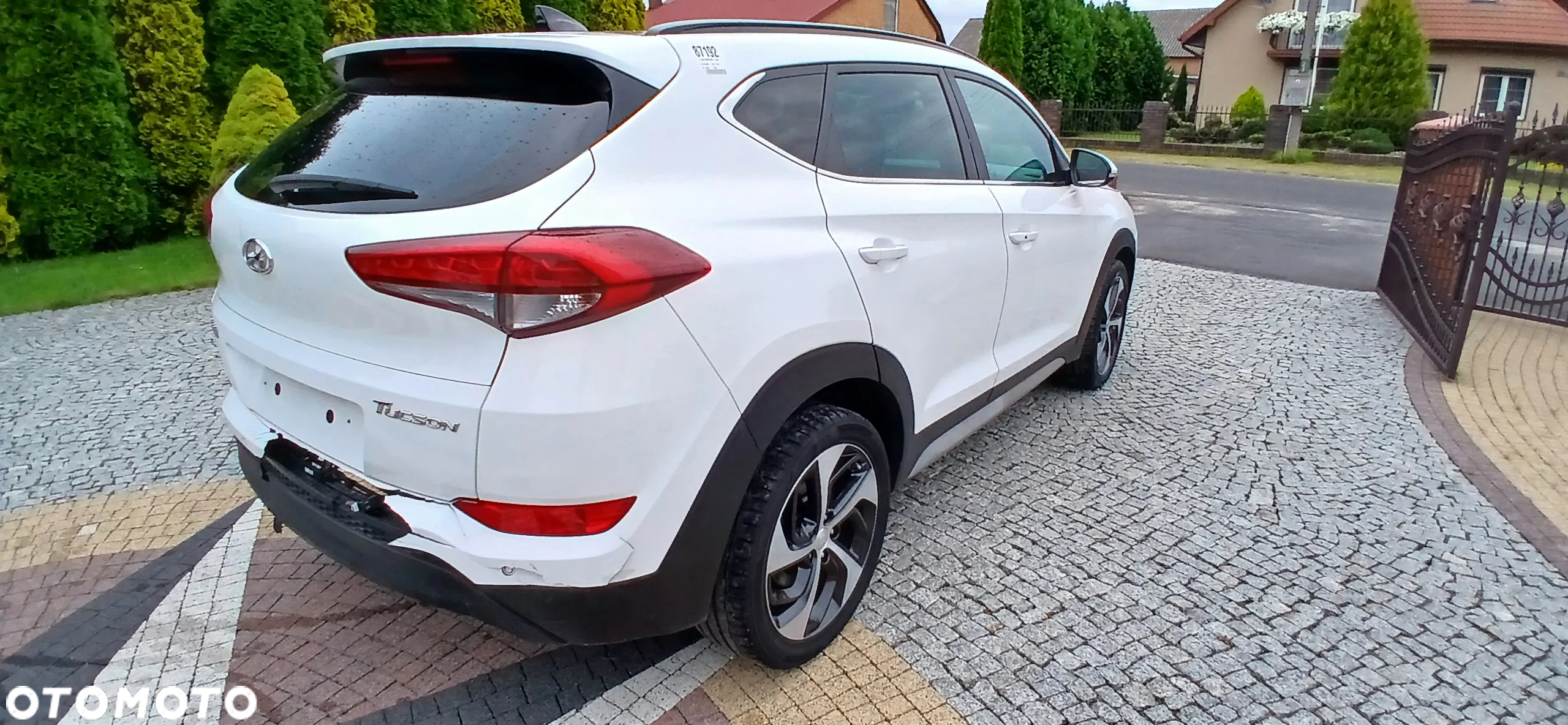 Hyundai Tucson blue 1.7 CRDi 2WD DCT Trend - 3