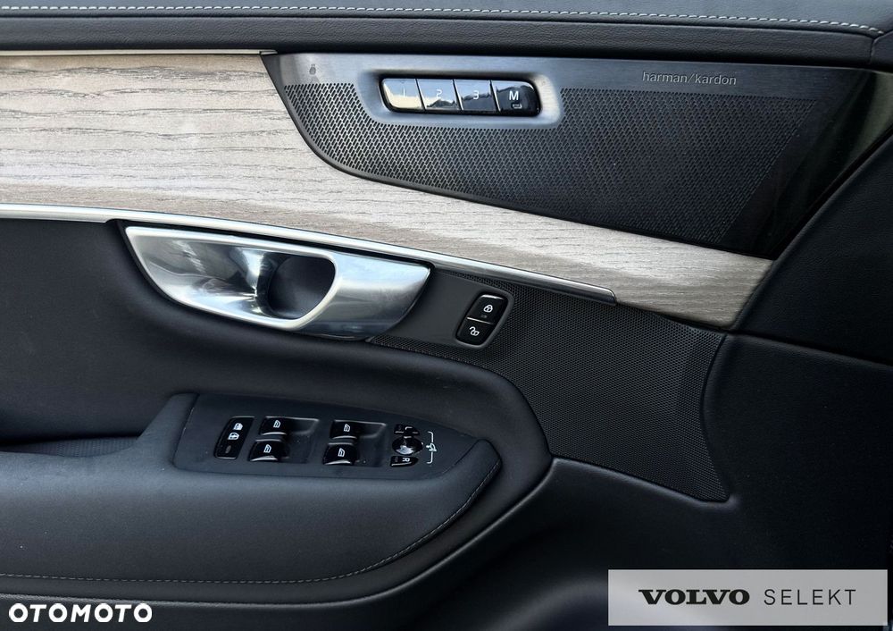 Volvo XC 90 - 24