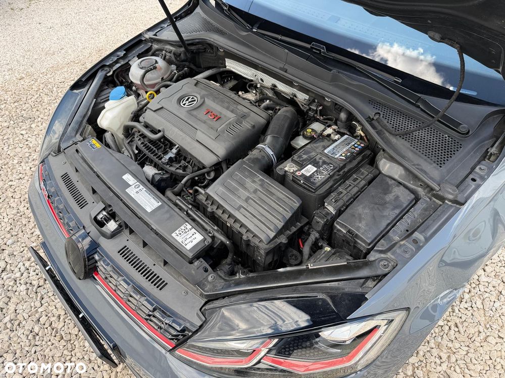 Volkswagen Golf GTI TCR 2.0 TSI OPF DSG - 35