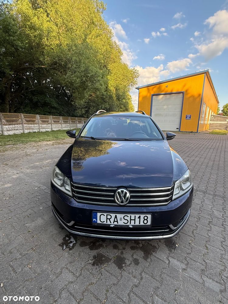 Volkswagen Passat 2.0 TDI Comfortline DSG - 3