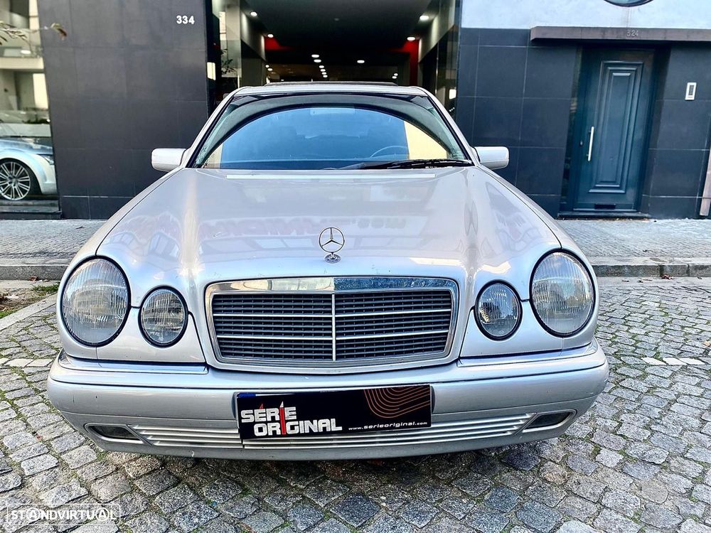 Mercedes-Benz E 220 CDI Elegance - 3