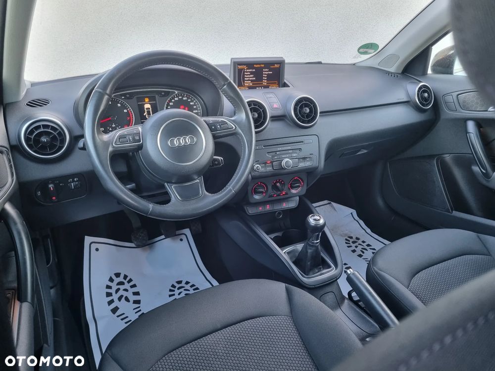 Audi A1 Sportback 1.2 TFSI Attraction - 6