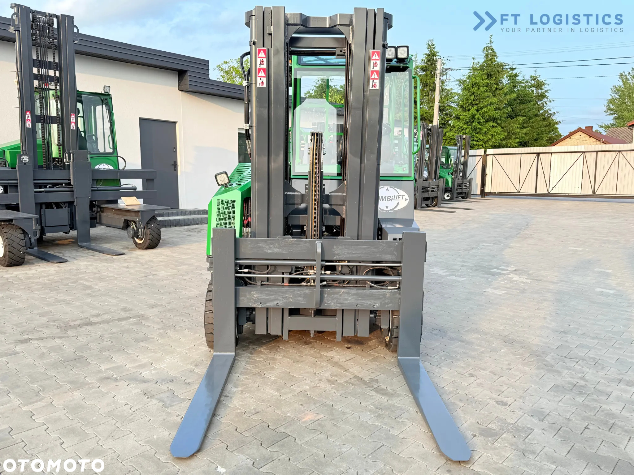 Combilift C4000CB / TRIPLEX - 5200MM / GAS / WOLNY SKOK / POZYCJONER WIDEŁ / PRZESUW WIDEŁ / WYSOKOŚĆ 2450MM / JAK NOWY - 6