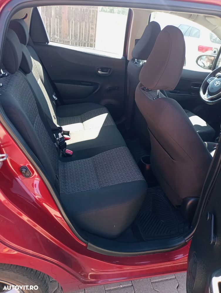 Toyota Yaris - 6