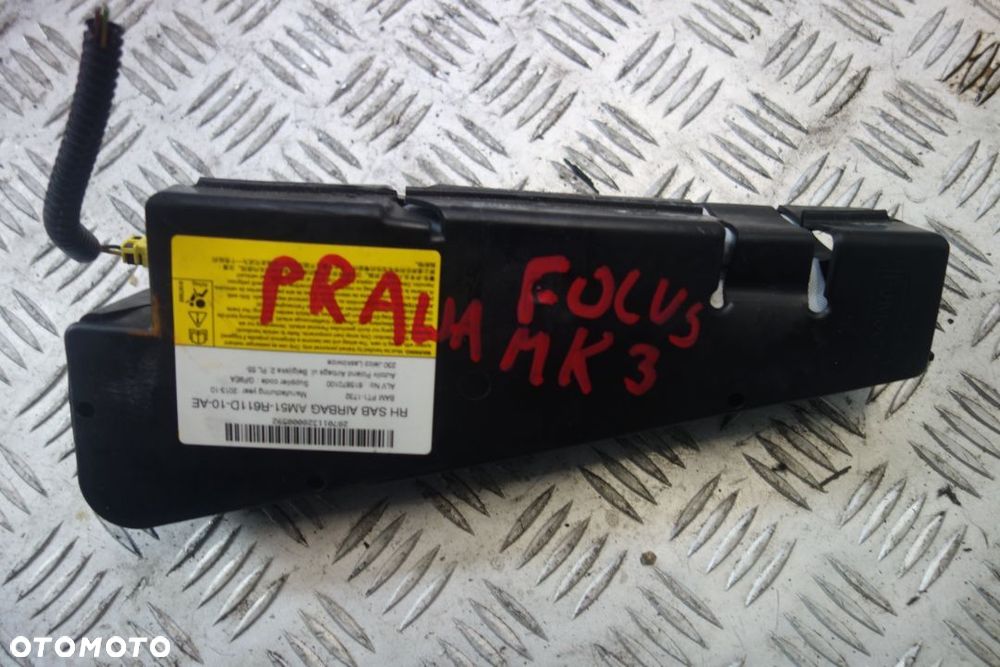 PODUSZKA FOTELA LEWA PRAWA FORD FOCUS III