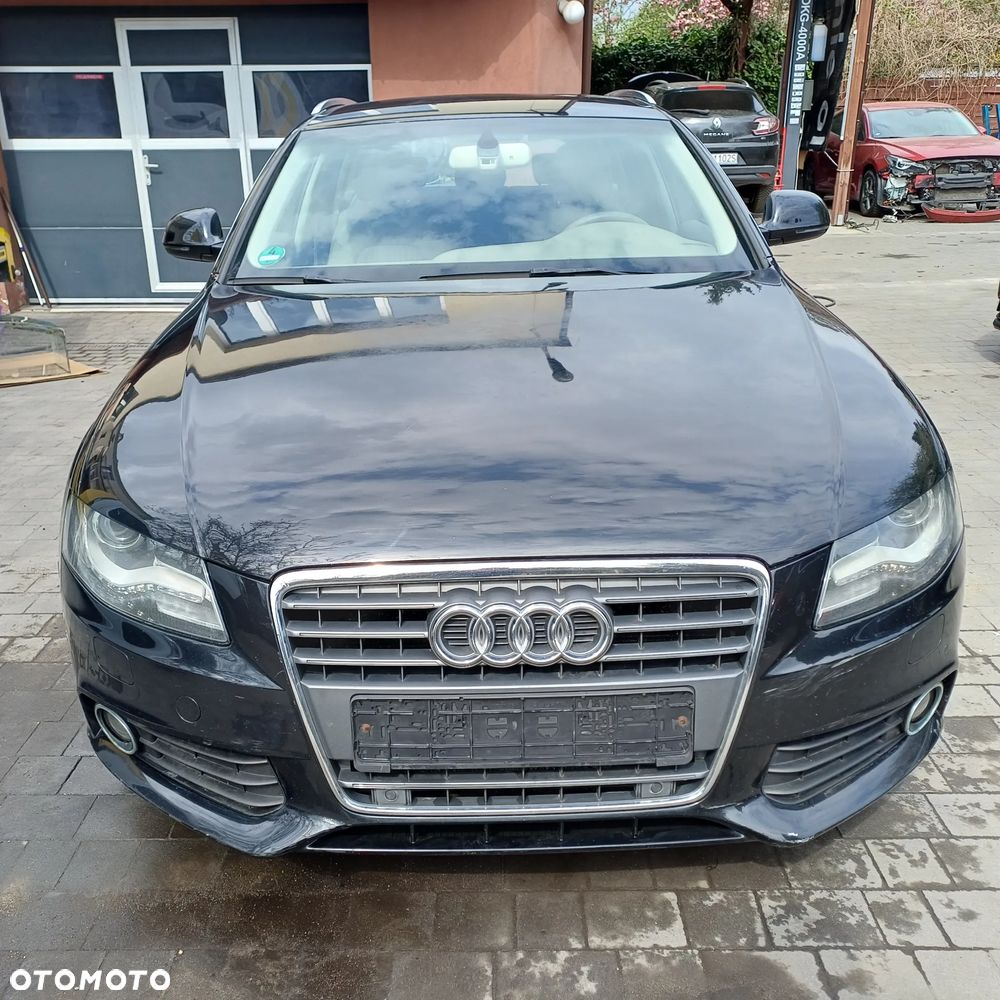 Audi A4 Avant 2.0 TDI DPF Attraction - 2