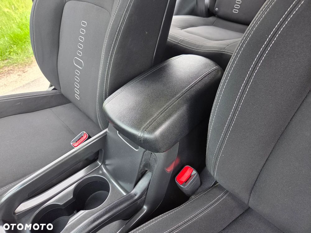 Kia Sportage 2.0 CRDI XL - 17