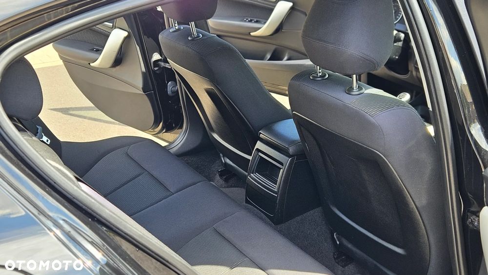 BMW Seria 1 114i Sport Line - 14