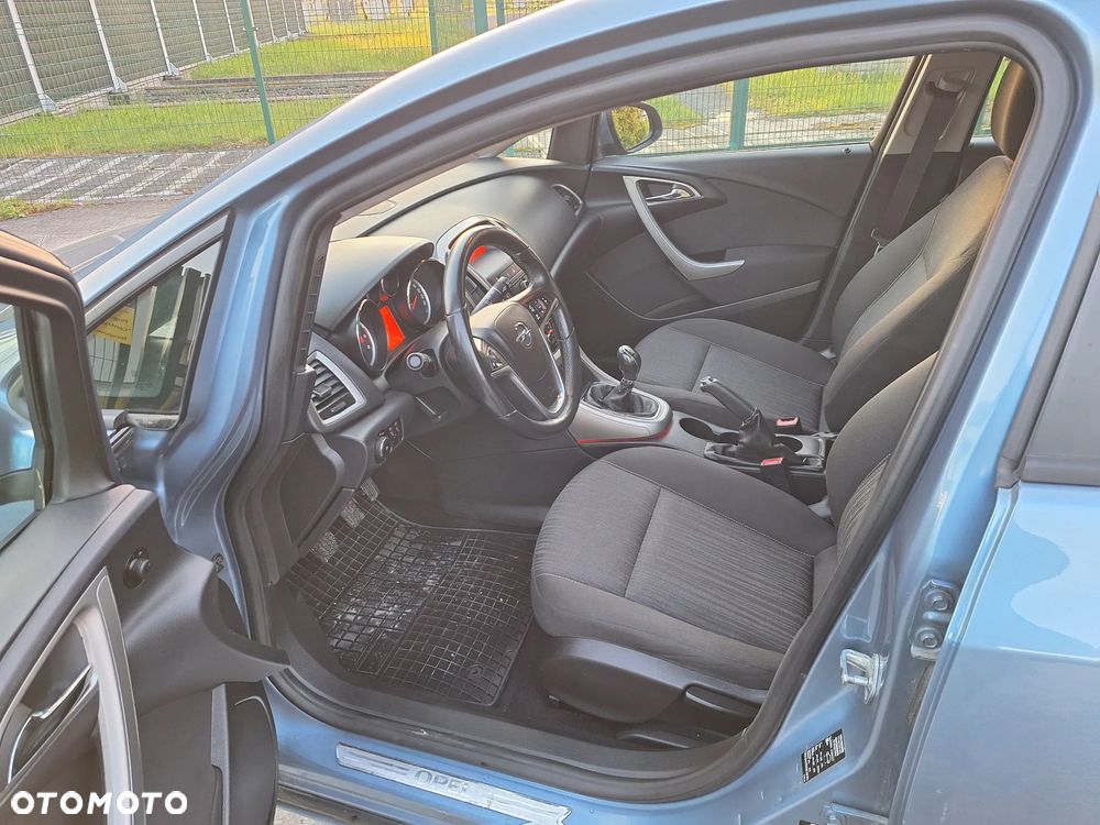 Opel Astra 1.4 Turbo - 5