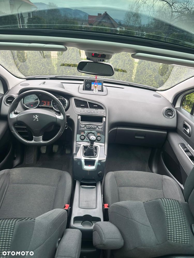 Peugeot 5008 HDI FAP 115 Family - 13