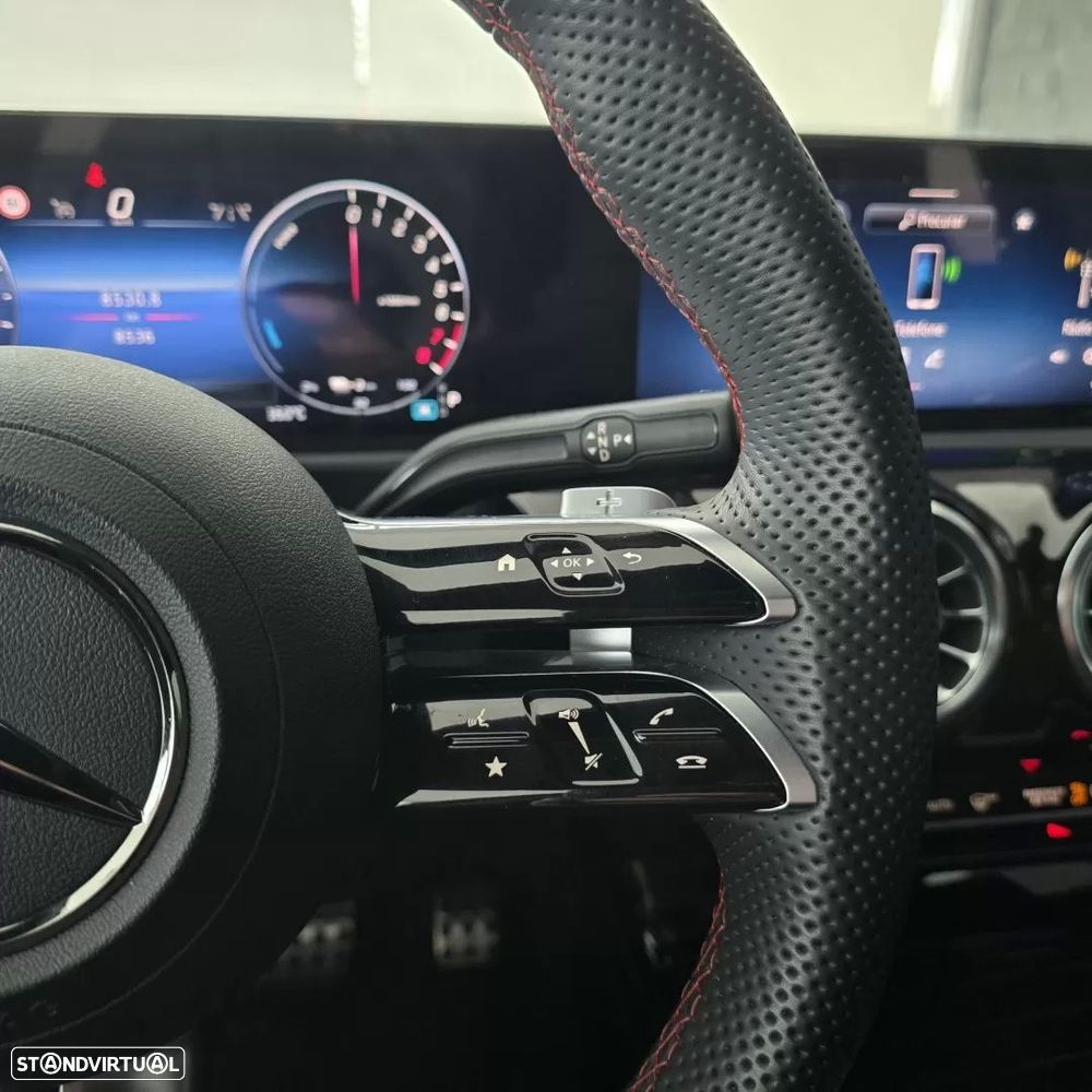 Mercedes-Benz A 250 e - 24