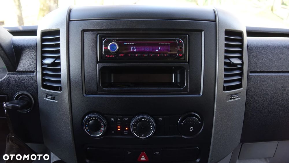 Mercedes-Benz SPRINTER 315 - 22