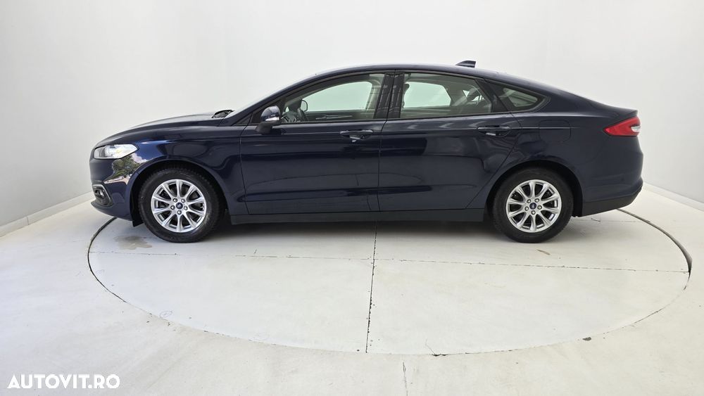 Ford Mondeo - 9