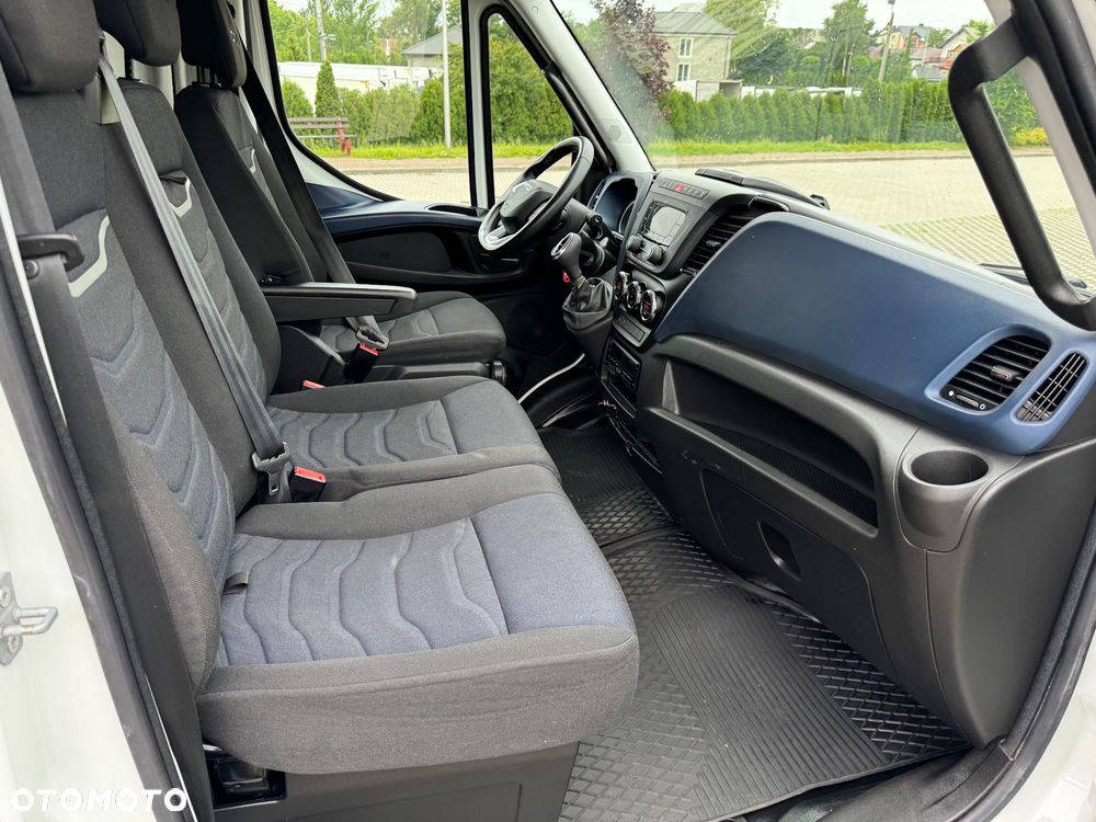 Iveco Daily‼️72C18‼️2021r 3.0 HI-MATIC Chłodnia/Mroźnia zakres -32C THERMO KING V-500 MAX Źródło Zasilania 400V Grube Ściany/Podłoga Przegroda komorowa‼️ Full LED na bliźniaku Salon Polska DMC7200kg - 18