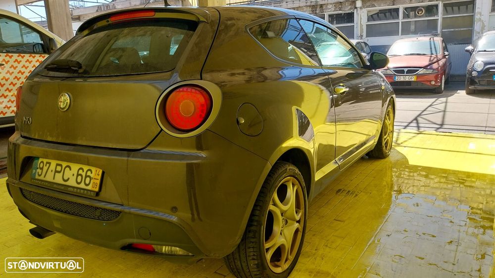 Alfa Romeo MiTo 1.3 JTDM Distinctive - 19