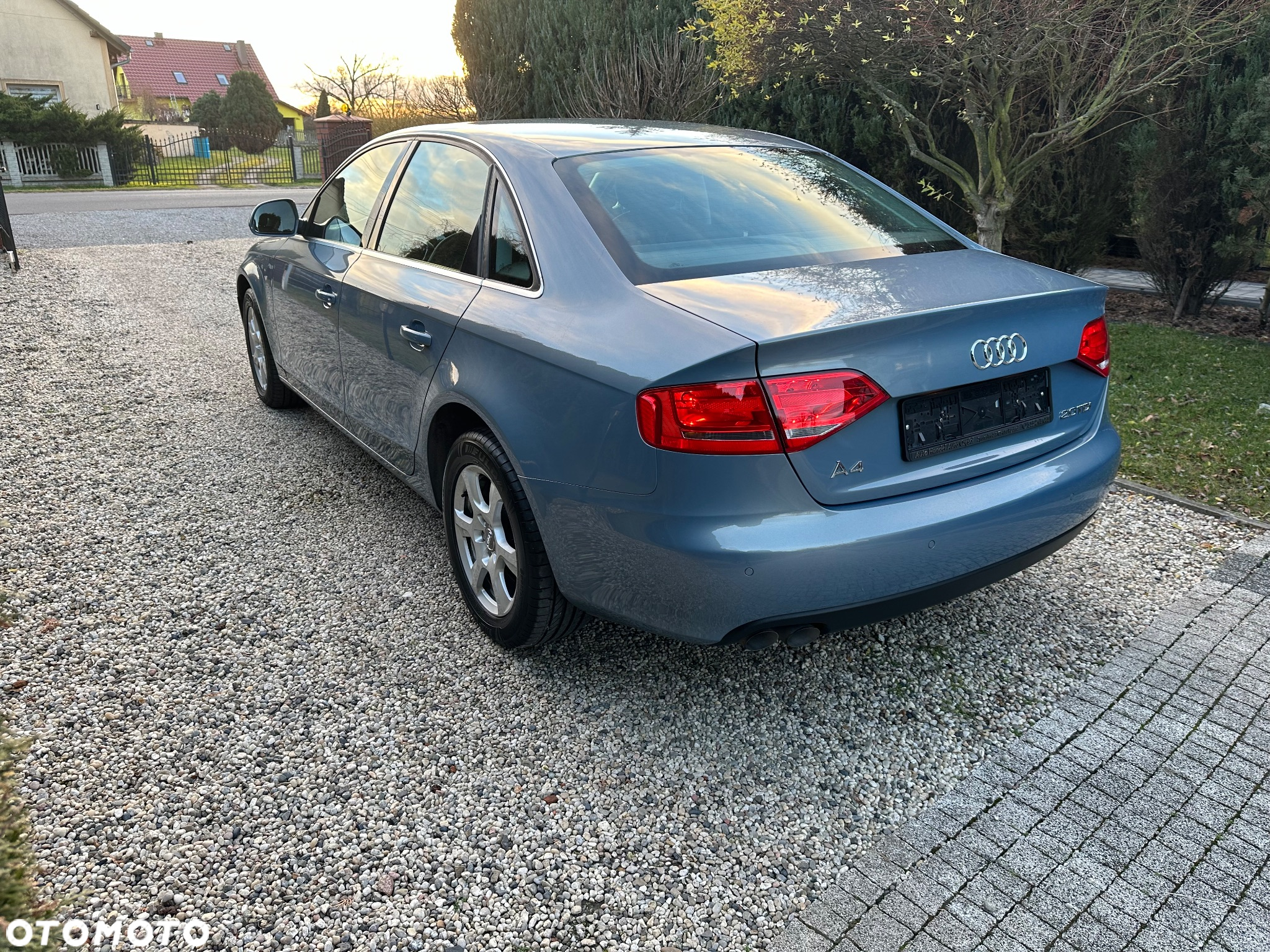 Audi A4 - 4
