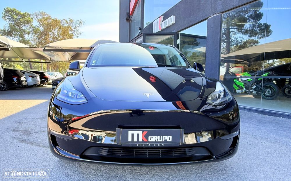 Tesla Model Y Long Range Dual Motor AWD - 3