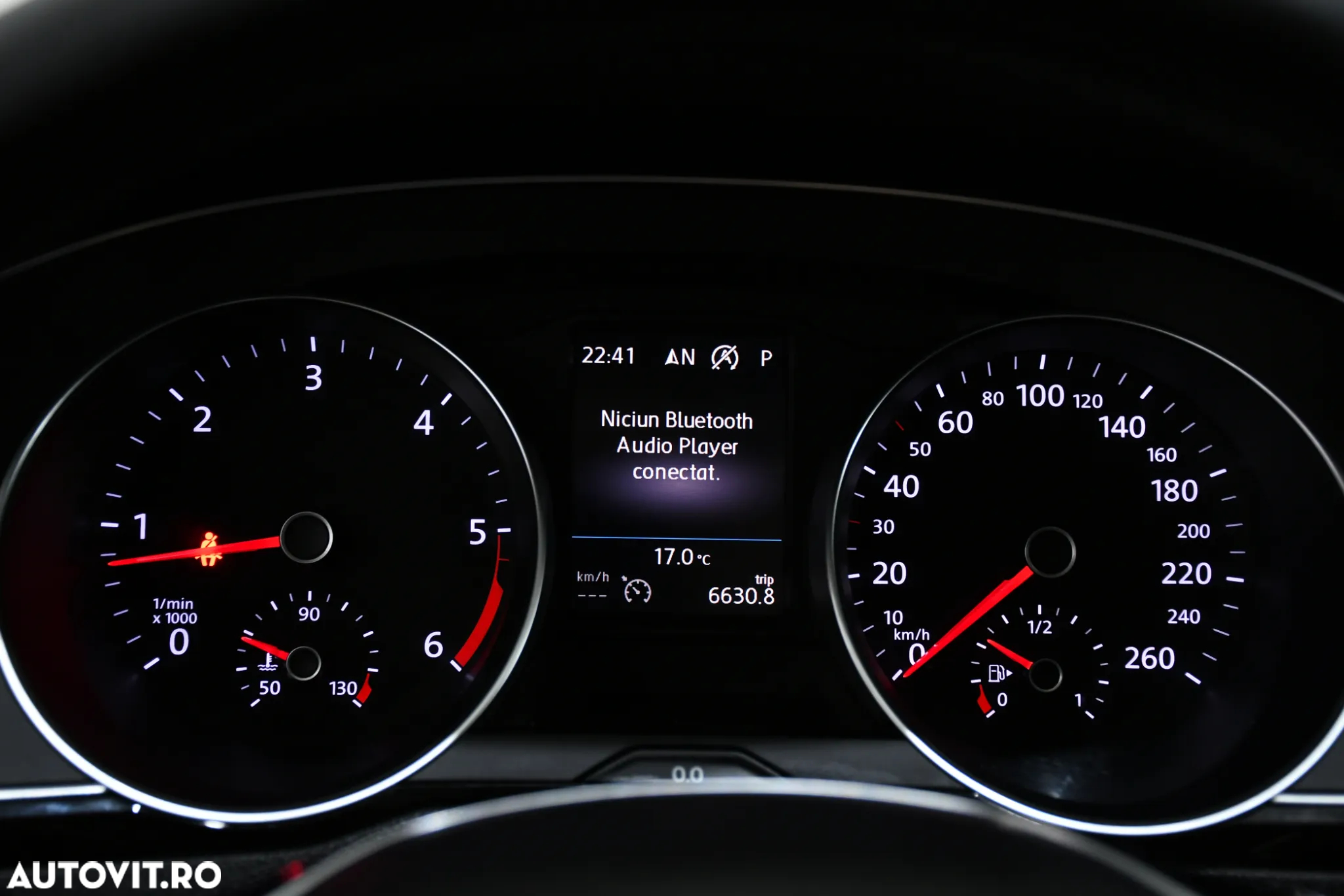 Volkswagen Passat 2.0 TDI DSG Highline - 28