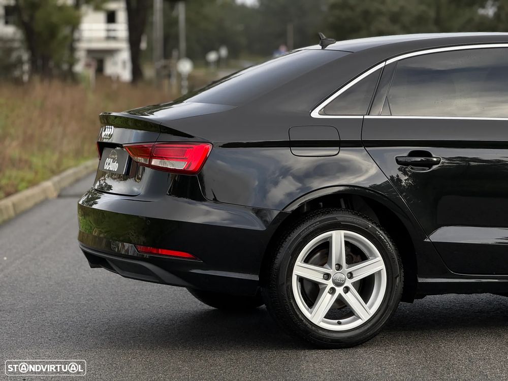 Audi A3 1.6 TDI S tronic - 8