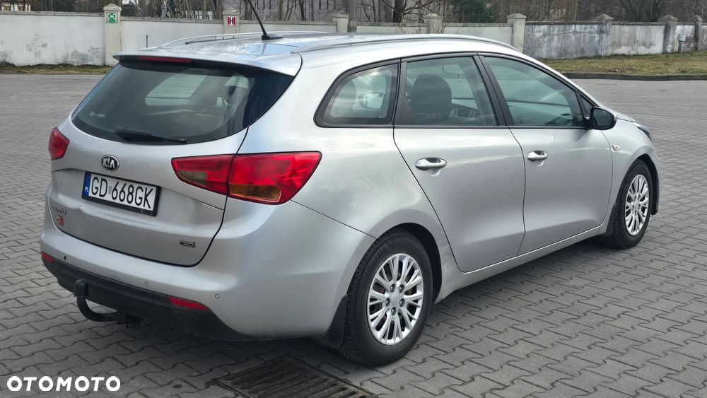 Kia Ceed 1.6 CRDi L - 8