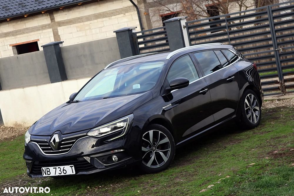 Renault Megane ENERGY dCi 110 EDC BOSE EDITION - 14