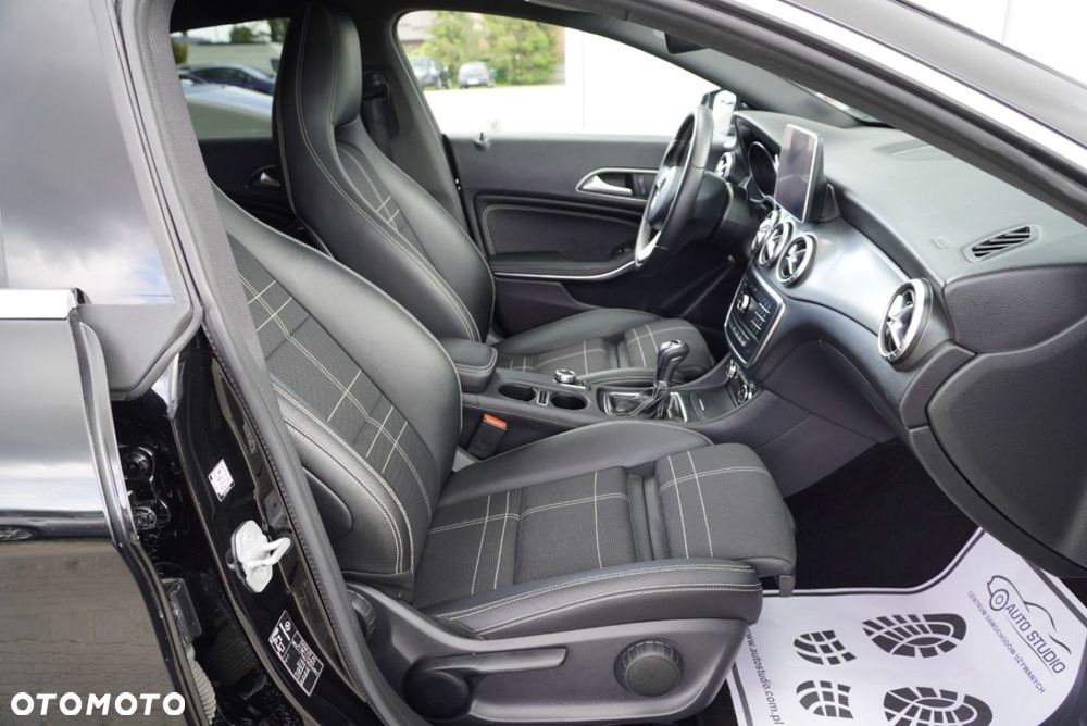 Mercedes-Benz CLA 200 UrbanStyle Edition - 6