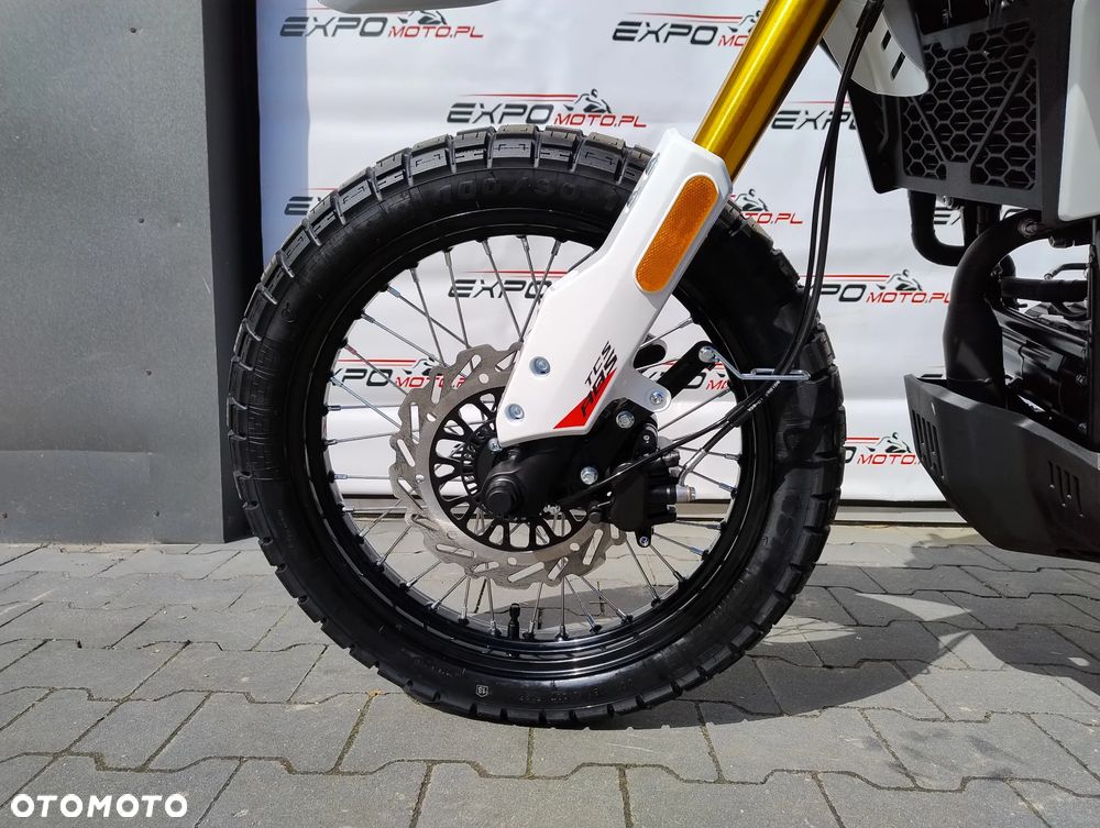 Junak Inny - 6