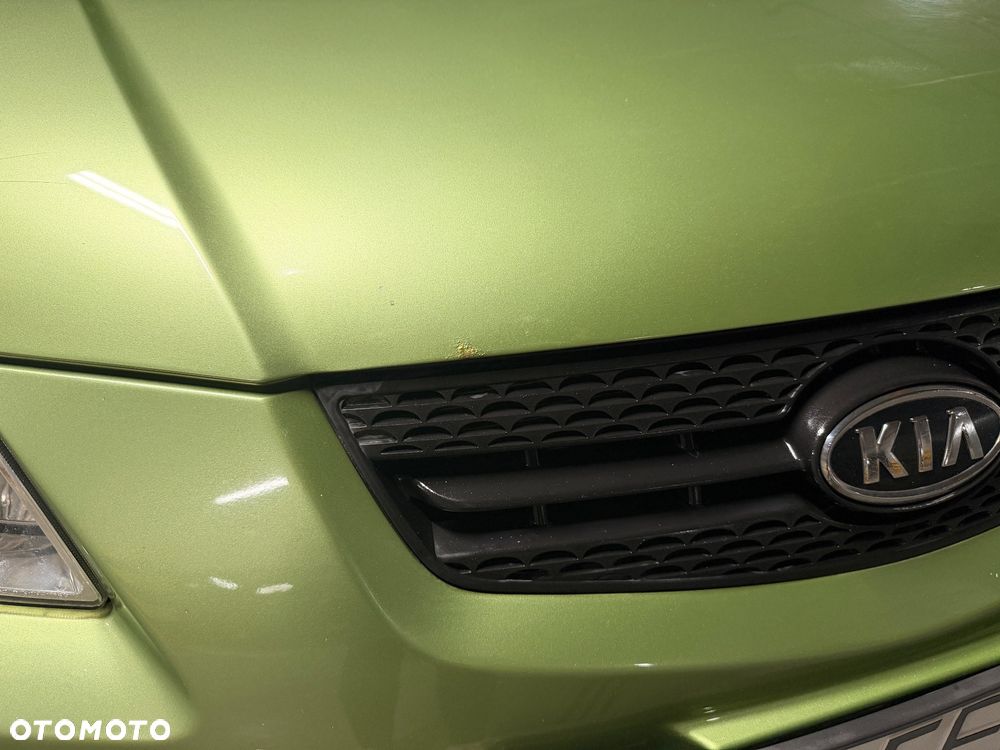 Kia Rio - 18