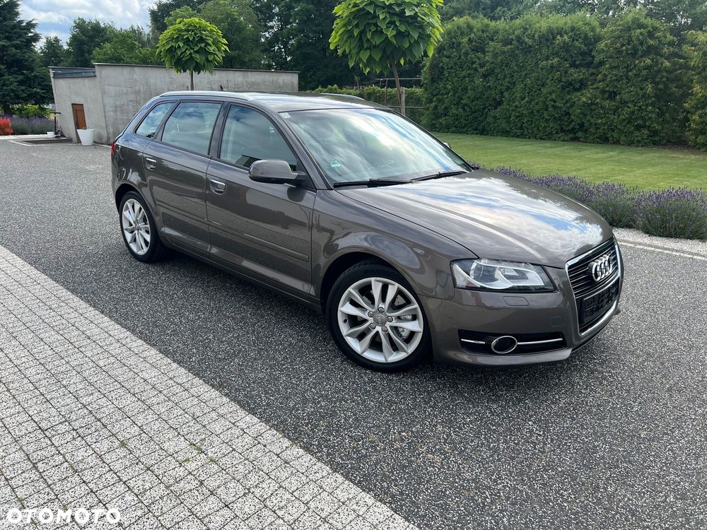 Audi A3 Sportback 2.0 TDI DPF quattro Ambition - 16