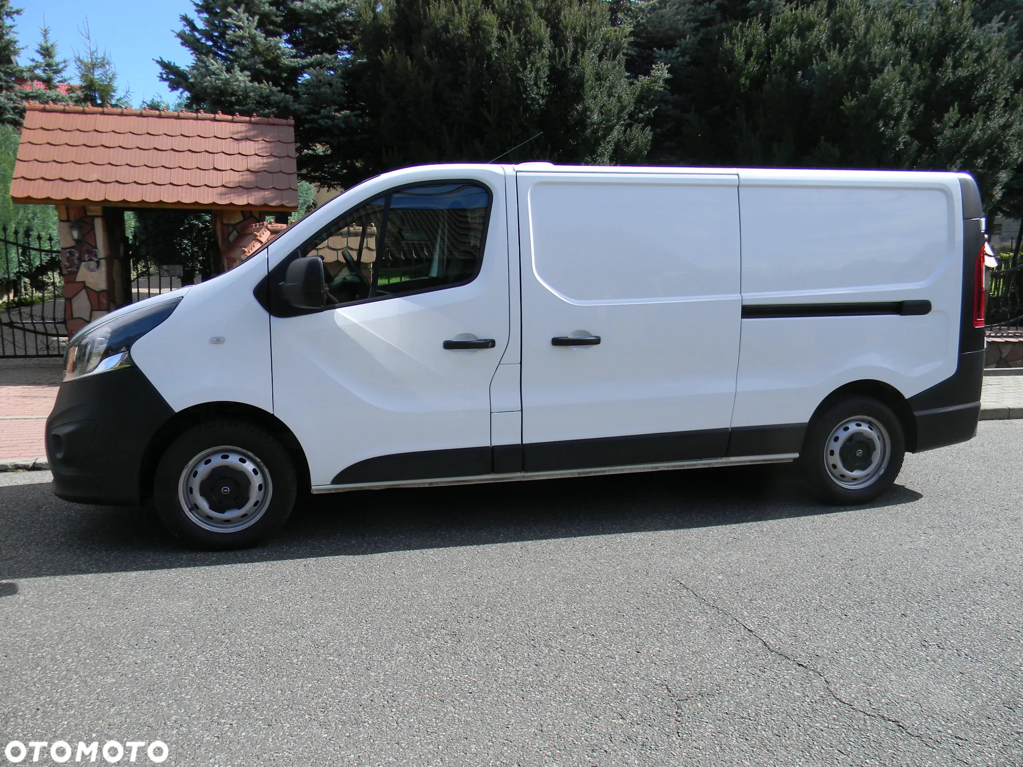 Opel Vivaro - 21
