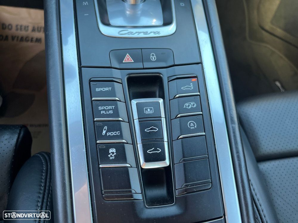 Porsche 911 (991) Carrera 4 S PDK - 30