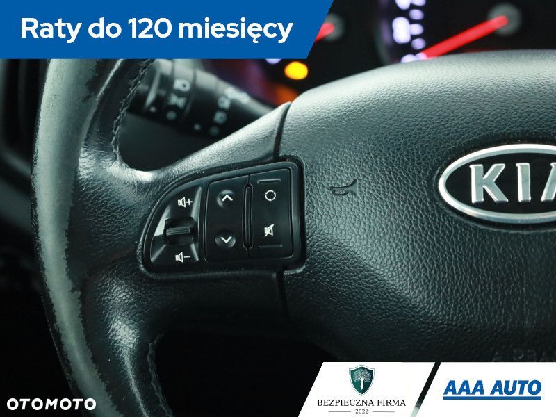 Kia Sportage - 16