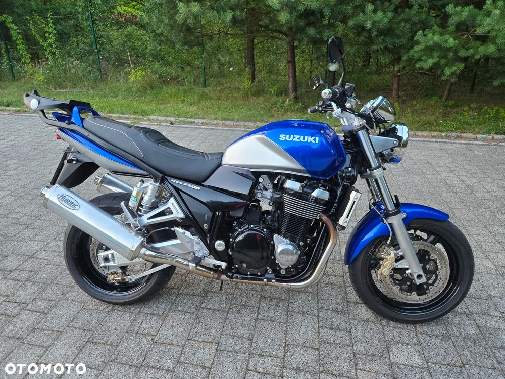 Suzuki GSX - 1