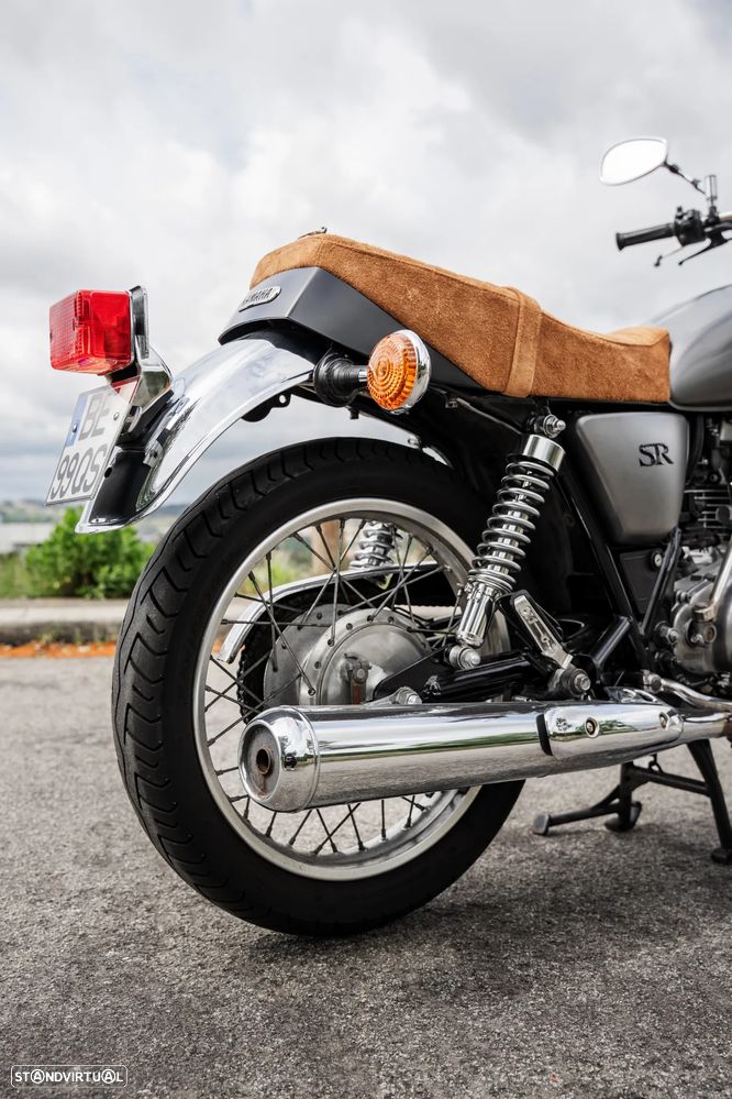 Yamaha SR 400 - 11