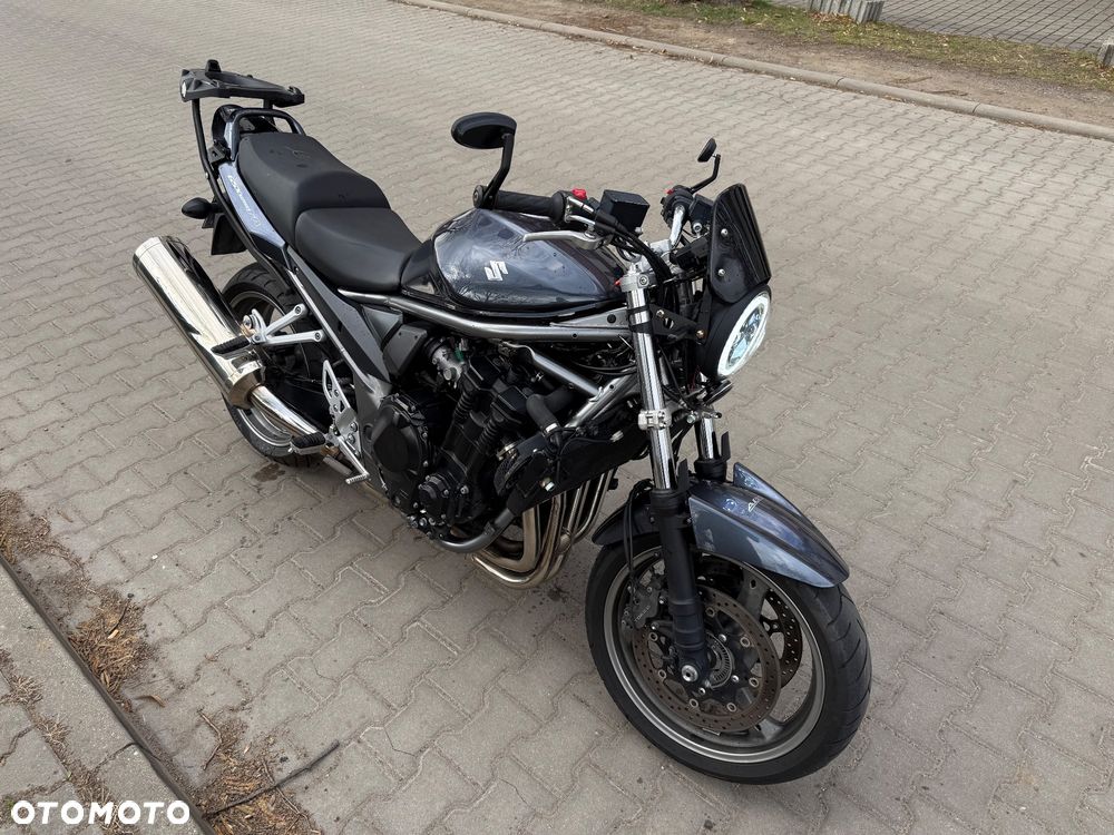 Suzuki GSX - 1